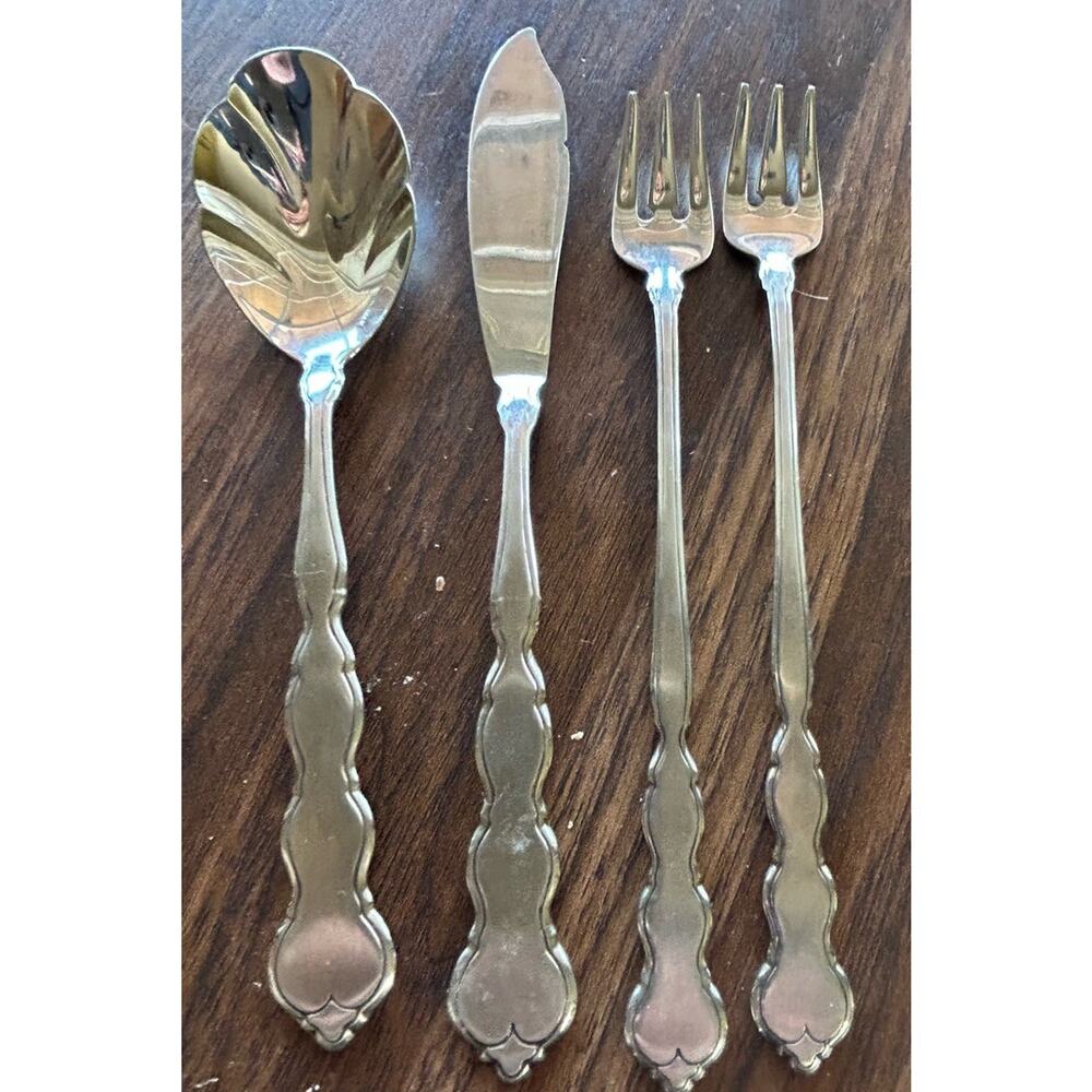Vtg Oneida VALERIE Stainless Distinction Deluxe HH Set of 4 Serving Set Flatware
